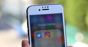 Dijital Sağlık Uygulamaları: Sağlığınızı Ekran Üzerinden Takip Edin