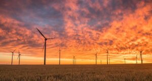 Yenilenebilir Enerji Teknolojileri: Güneş Panellerinden Yeşil Hidrojen’e
